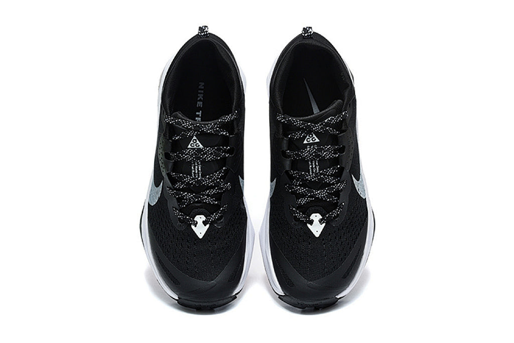 ACG Zegama Black/Summit White/Safety Orange