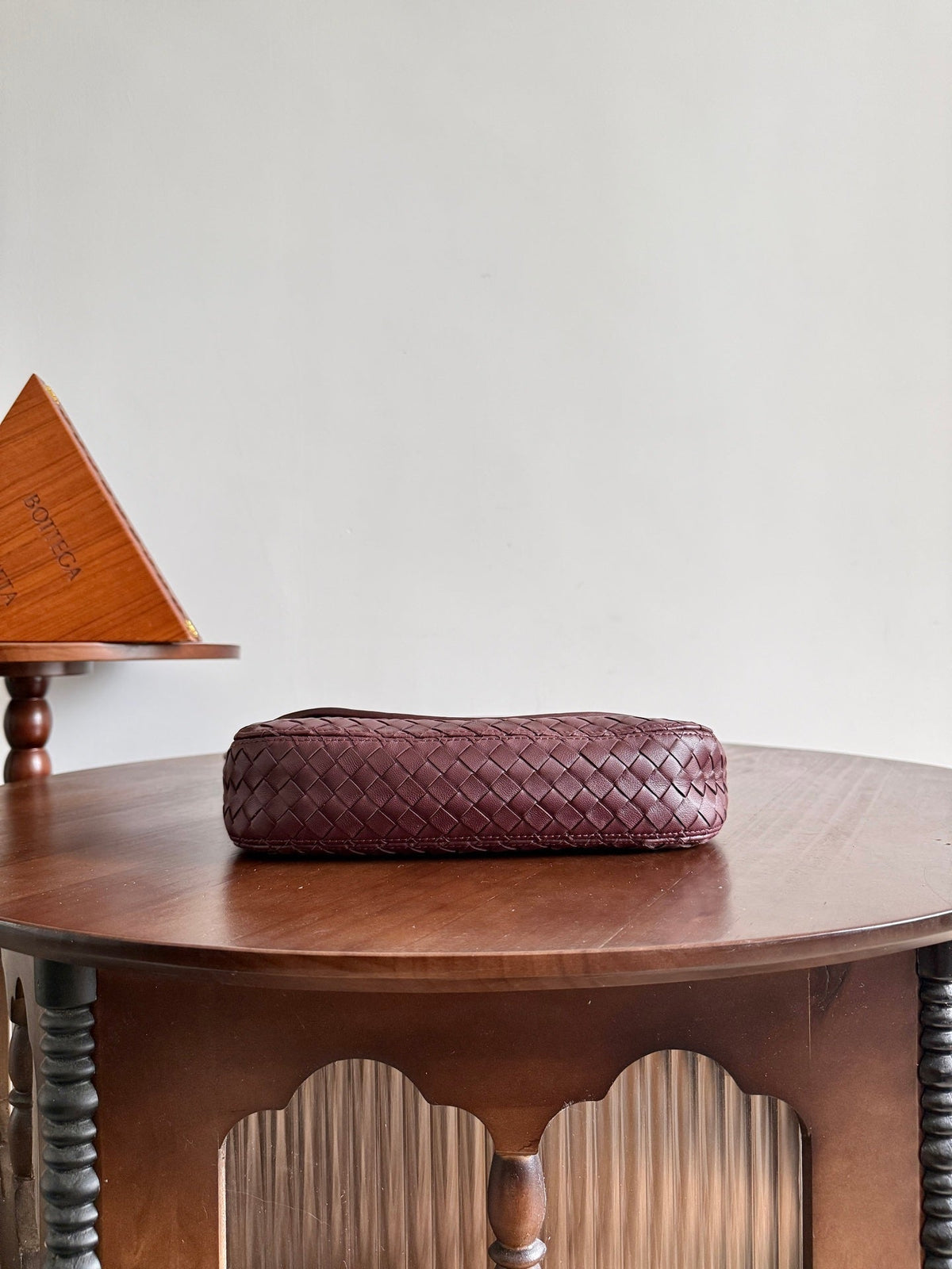 BV Veneto Flap Messenger Burgundy Intrecciato Leather