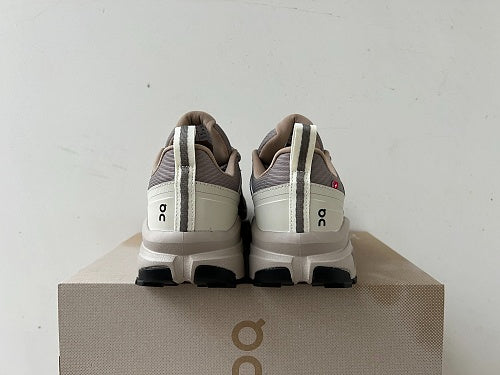 On Cloudrock Low Waterproof Cinder/Fog