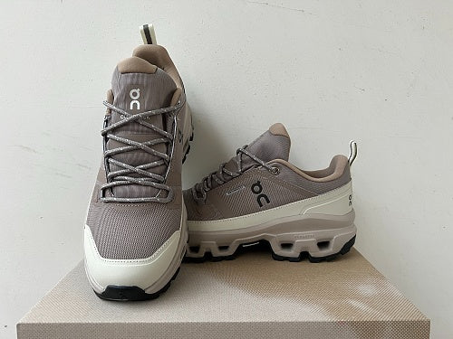 On Cloudrock Low Waterproof Cinder/Fog