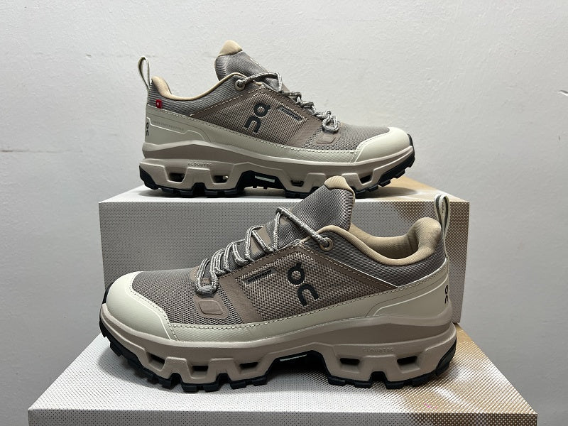On Cloudrock Low Waterproof Cinder/Fog