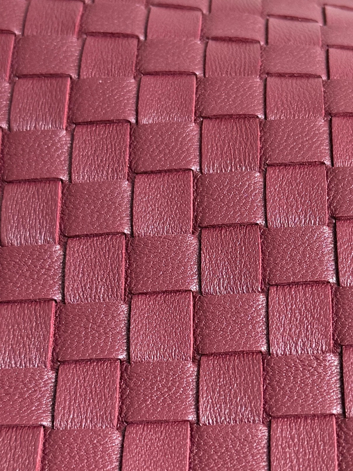 BV Small Soft Vanity Bag Burgundy Intrecciato Leather