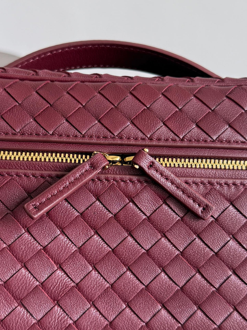 BV Small Soft Vanity Bag Burgundy Intrecciato Leather