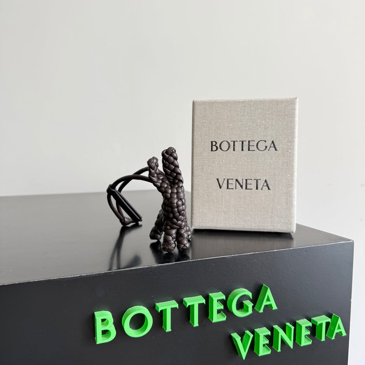 BV Rabbit Charm Intrecciato Leather