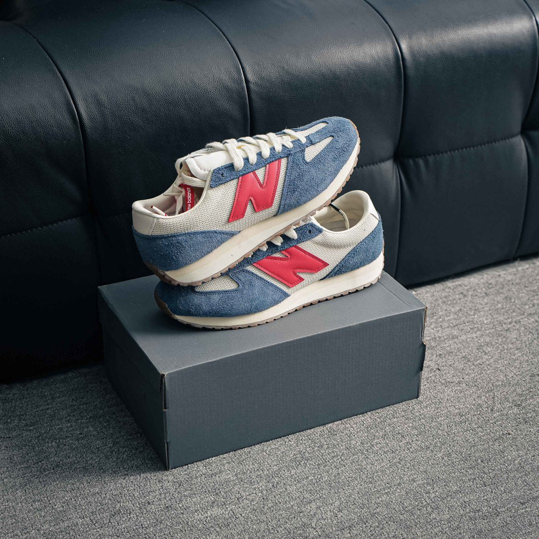 New Balance 471 "Frosted Glass / Dark Blue / Crimson"