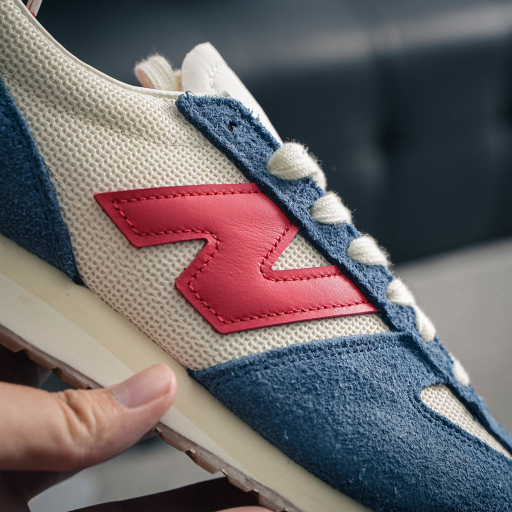 New Balance 471 "Frosted Glass / Dark Blue / Crimson"
