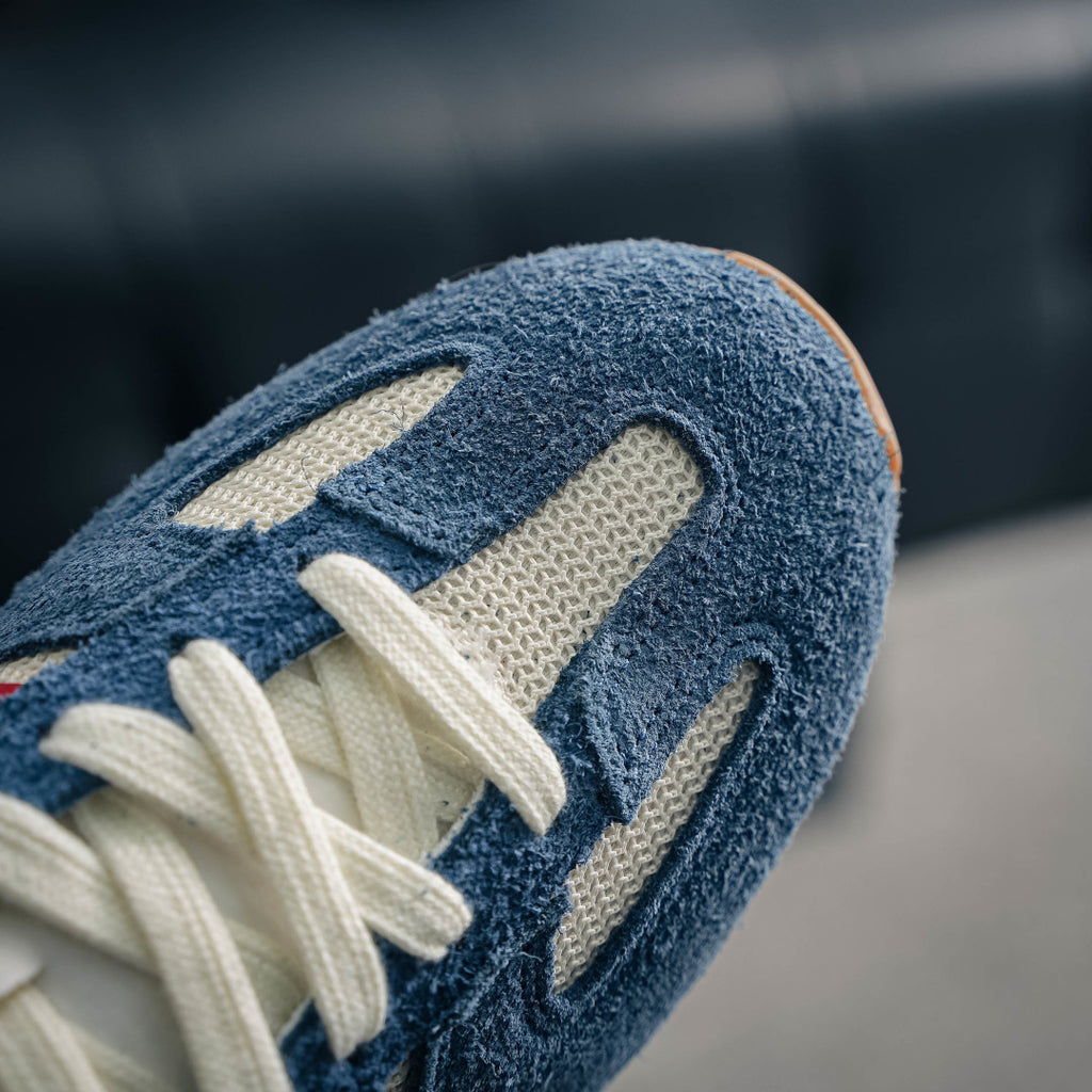 New Balance 471 "Frosted Glass / Dark Blue / Crimson"