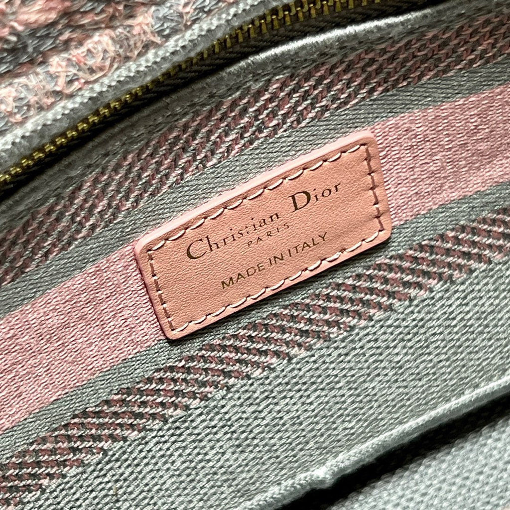 CD New Foundation Tiger 24 Lady Dior Bag Canvas 336733