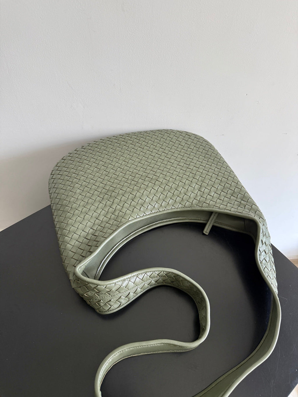 BV 25s Veneto Bag 38cm Olive Calfskin Hardware