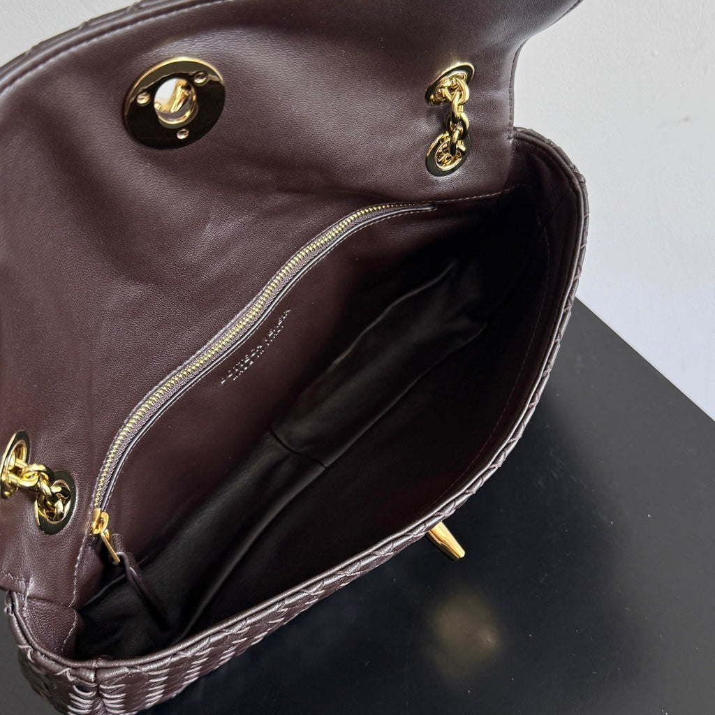 BV 26s Madison Bag 27cm Coffee Intrecciato Leather
