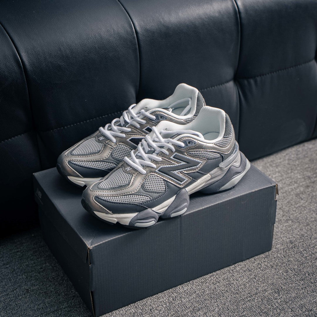 New Balance 9060 "Castlerock" Grey/Black Low-Top Chunky Sneakers