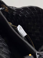 BV Andiamo Small Bucket Bag Black 30cm Lambskin 855757