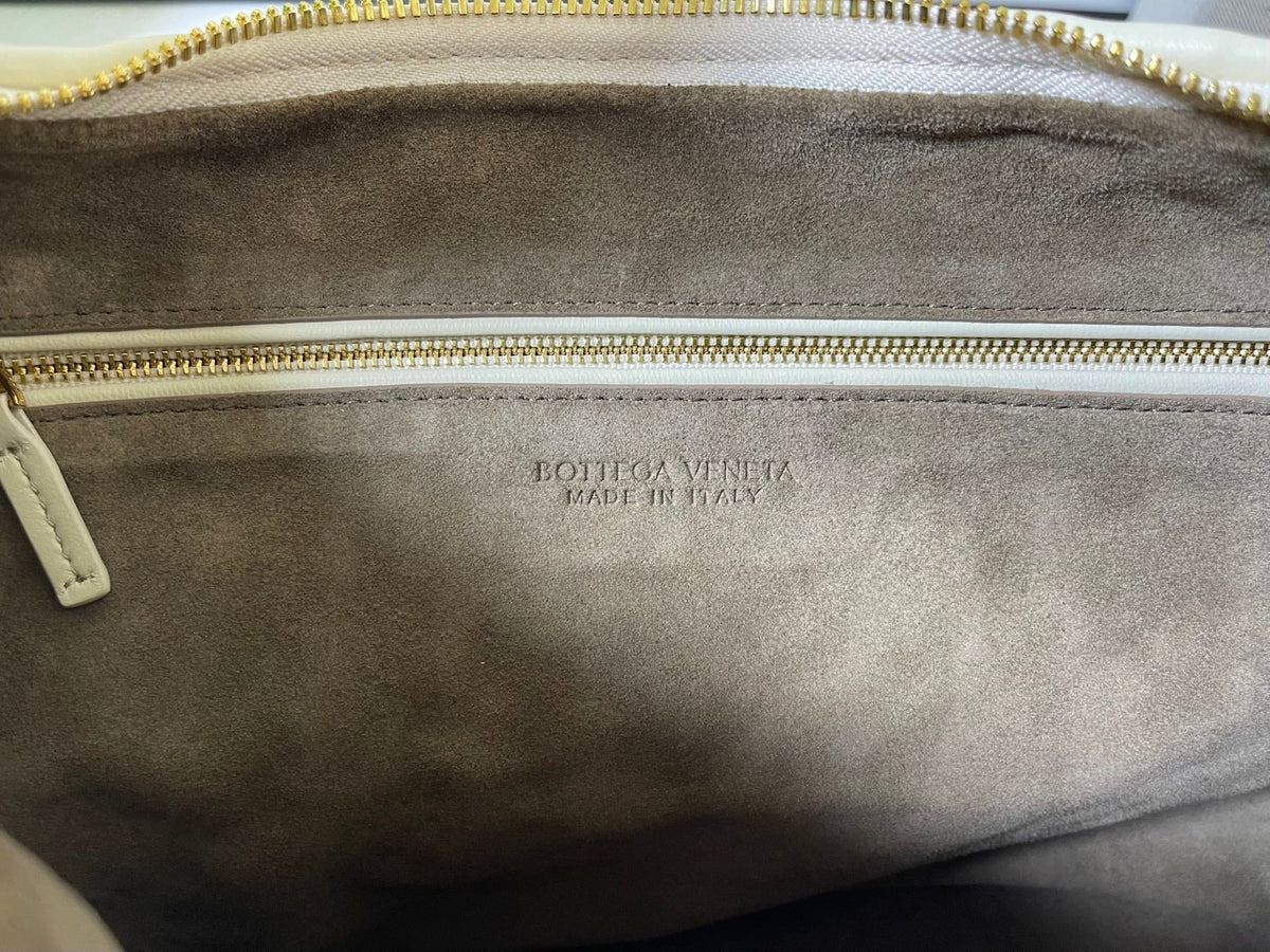 Bottega Veneta Veneta Bag 44cm Cream Intrecciato Leather