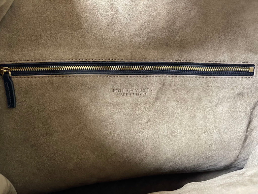 Bottega Veneta Maxi Veneta Bag 59cm Black Intrecciato Leather