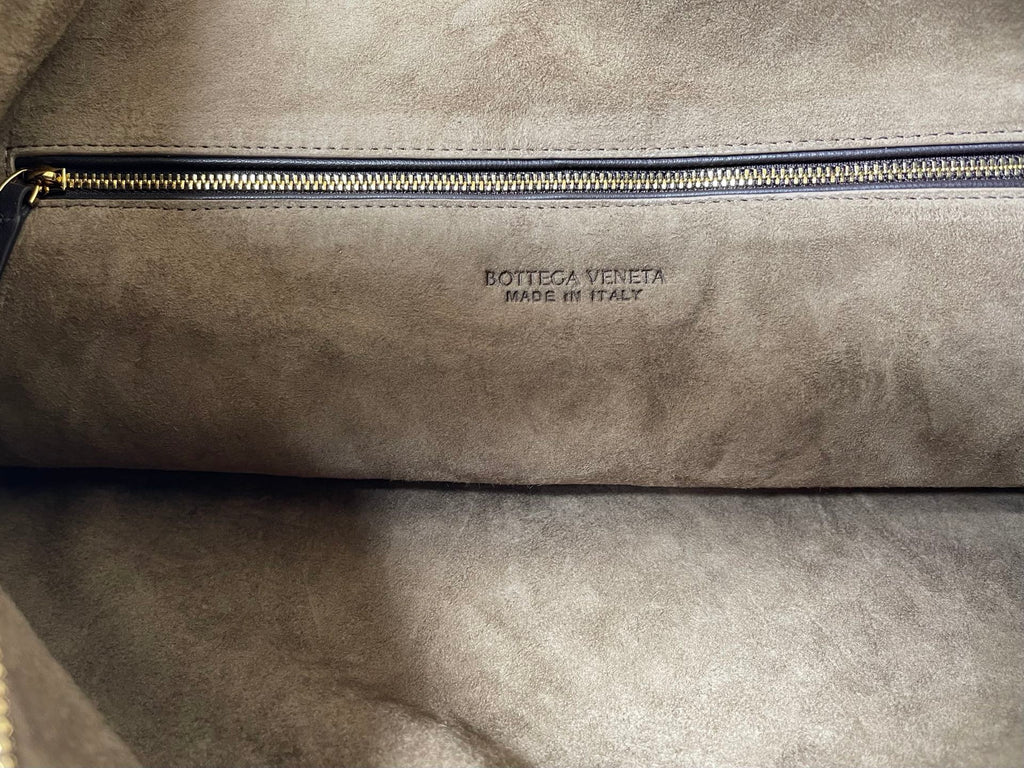 Bottega Veneta Maxi Veneta Bag 59cm Coffee Intrecciato Leather