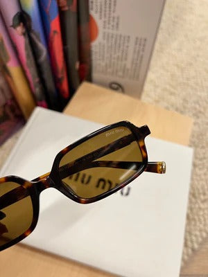 Miu Miu Regard Sunglassess Brown Acetate