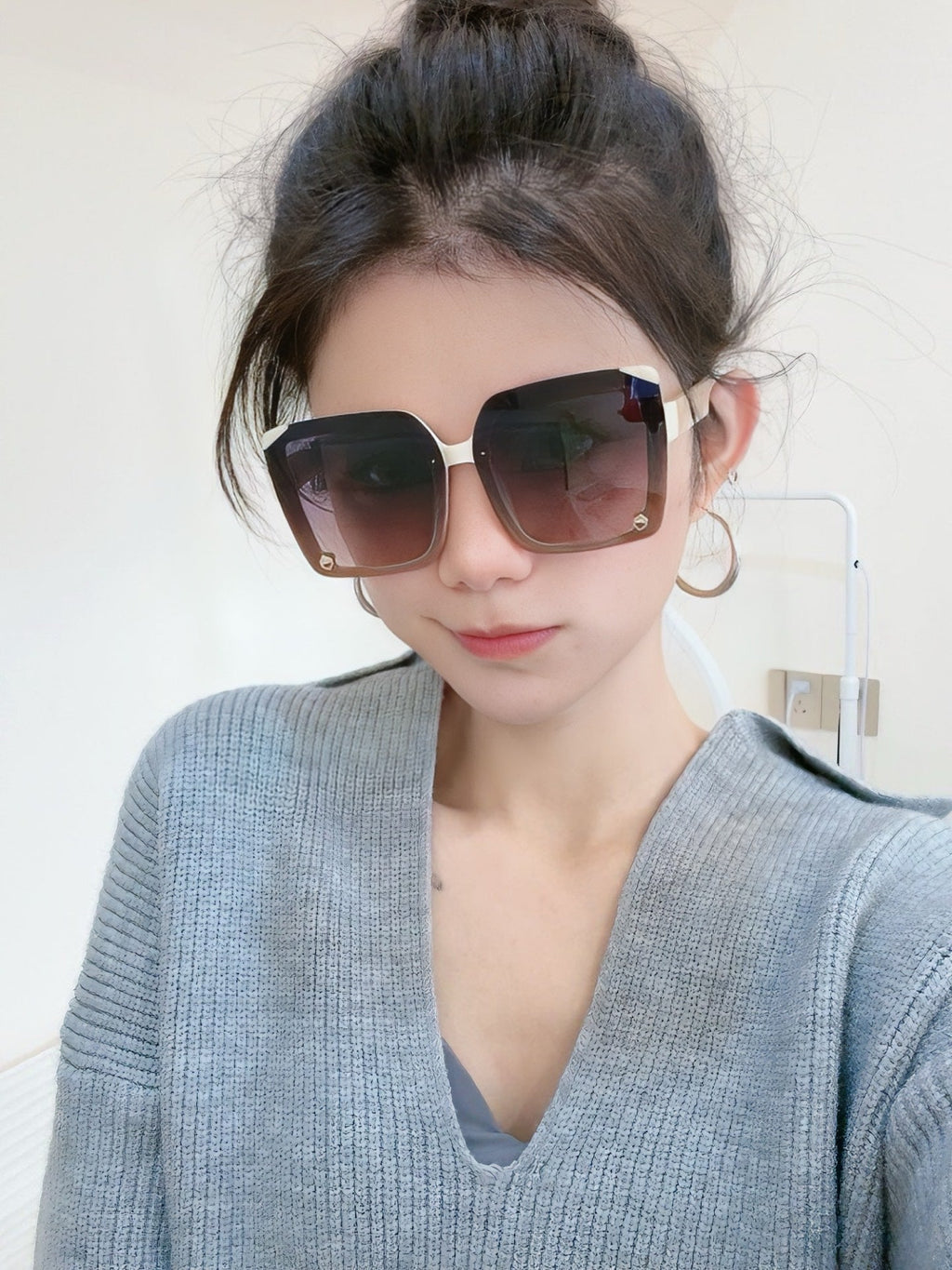 Dior 2025 Gradient Purple mix Cream Sunglasses 559712