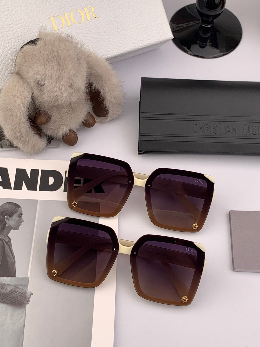 Dior 2025 Gradient Purple mix Cream Sunglasses 559712