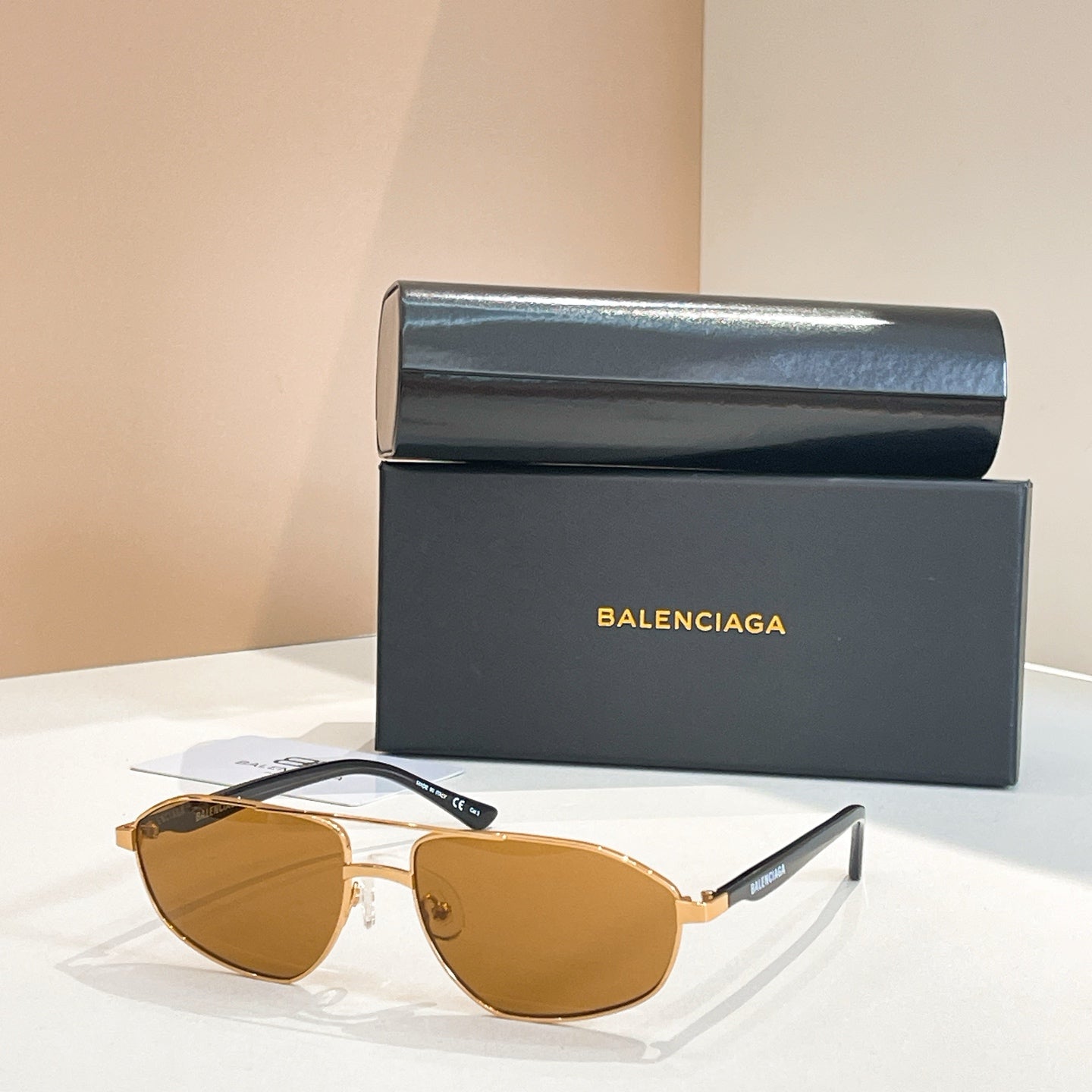 Balenciaga Sunglasses 679520
