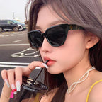 FF DIAMONDS CAT-EYE FRAME SUNGLASSES 58002 IN ACETATE