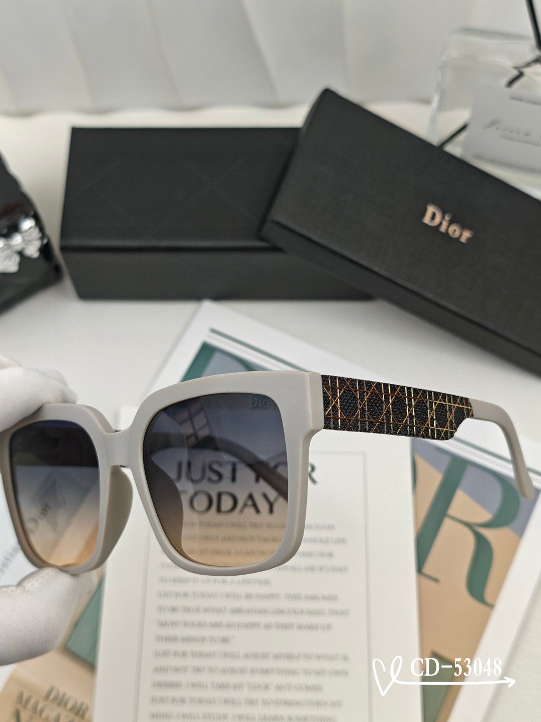 Dior Sunglasses 559557