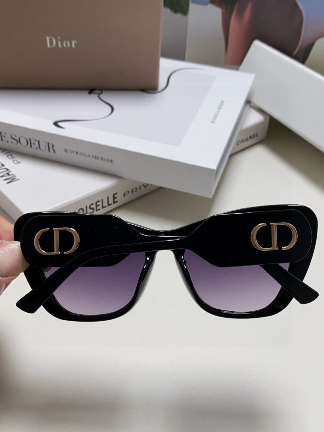 BOBBY B1U SUNGLASS 571591 IN BLACK ACETATE