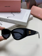 LOGO SUNGLASSES 576812 IN BLACK ACETATE
